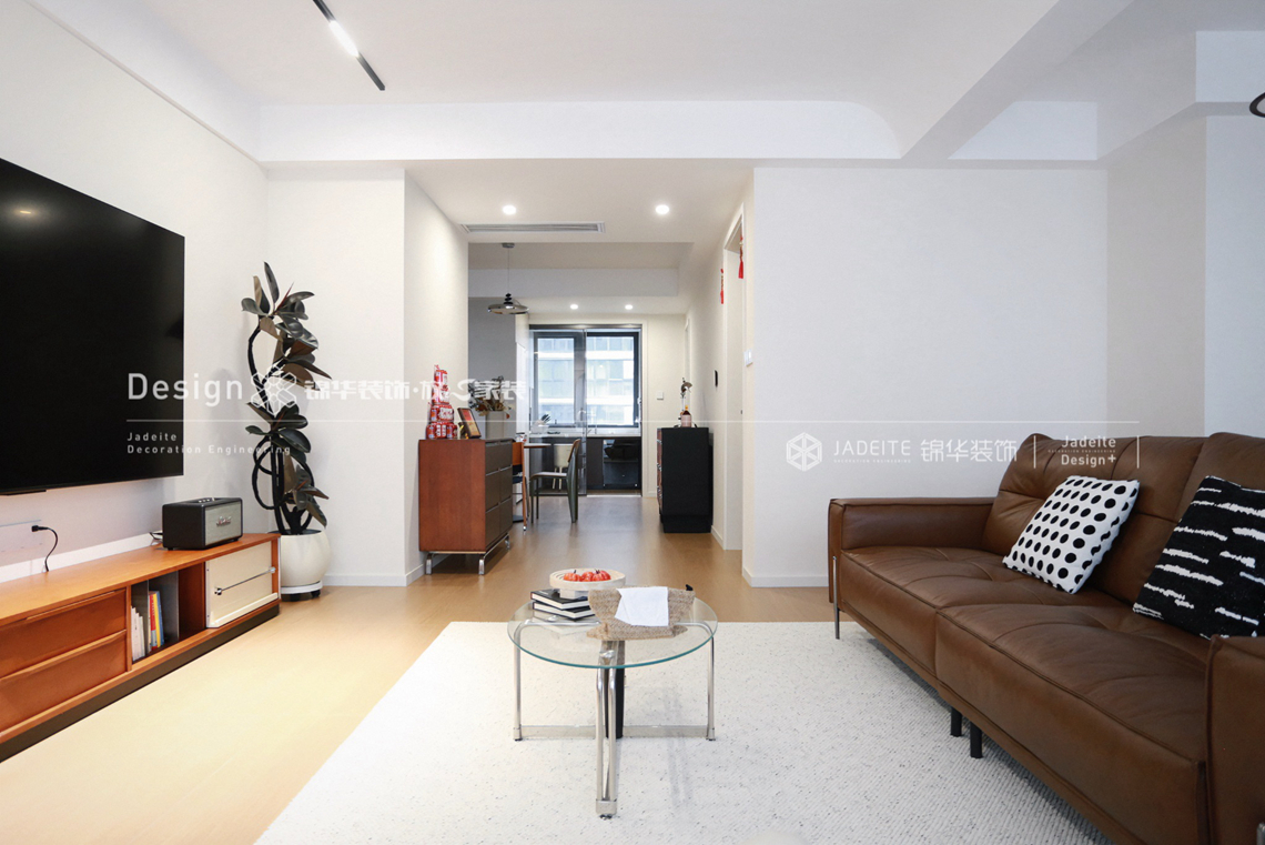 包豪斯-氿龙云起-三室两厅两卫-136平-装修实景图