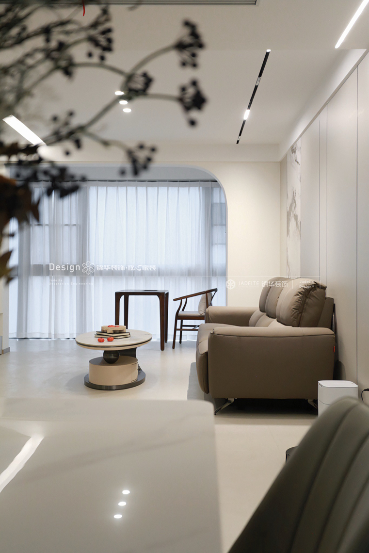 现代简约-氿龙云起-四室两厅两卫-143平-装修实景图装修-四室两厅-现代简约