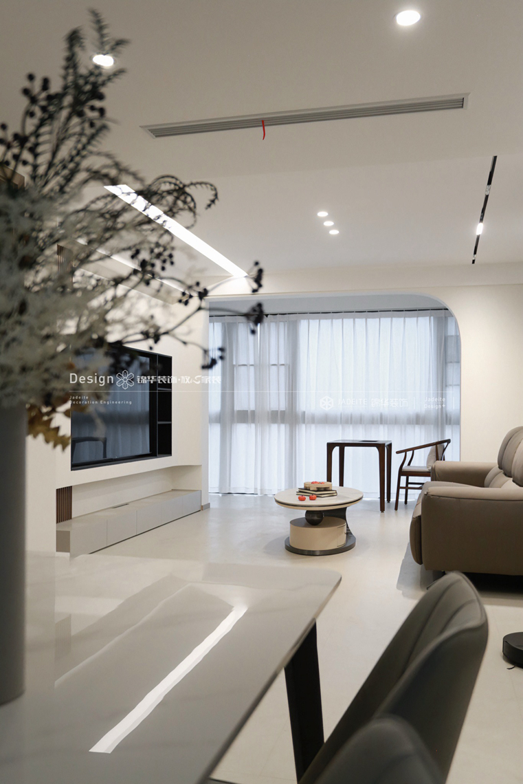 现代简约-氿龙云起-四室两厅两卫-143平-装修实景图装修-四室两厅-现代简约