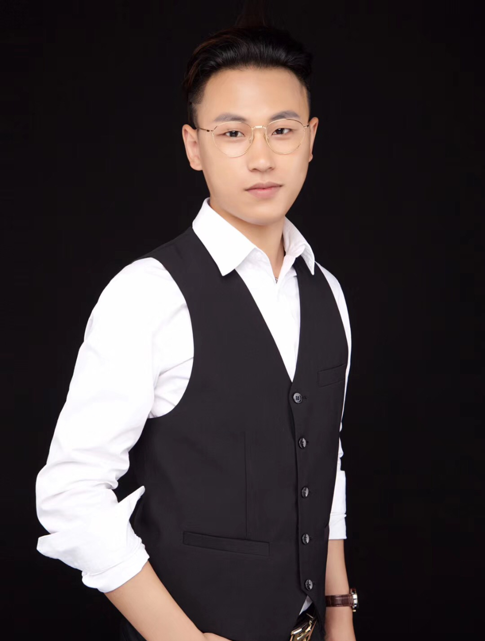 锦华装饰设计师-黎治强