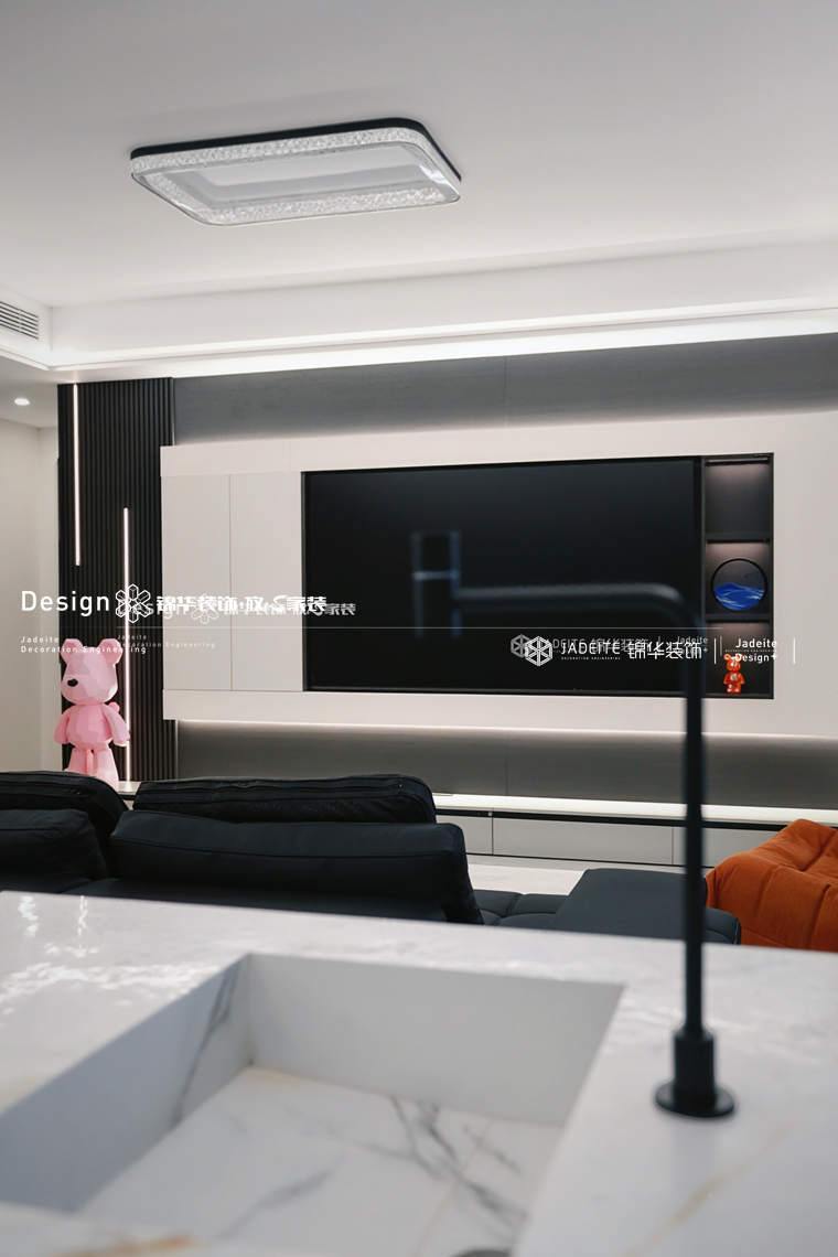 现代简约-氿悦湖山-三室两厅两卫-140平-装修实景图装修-三室两厅-现代简约