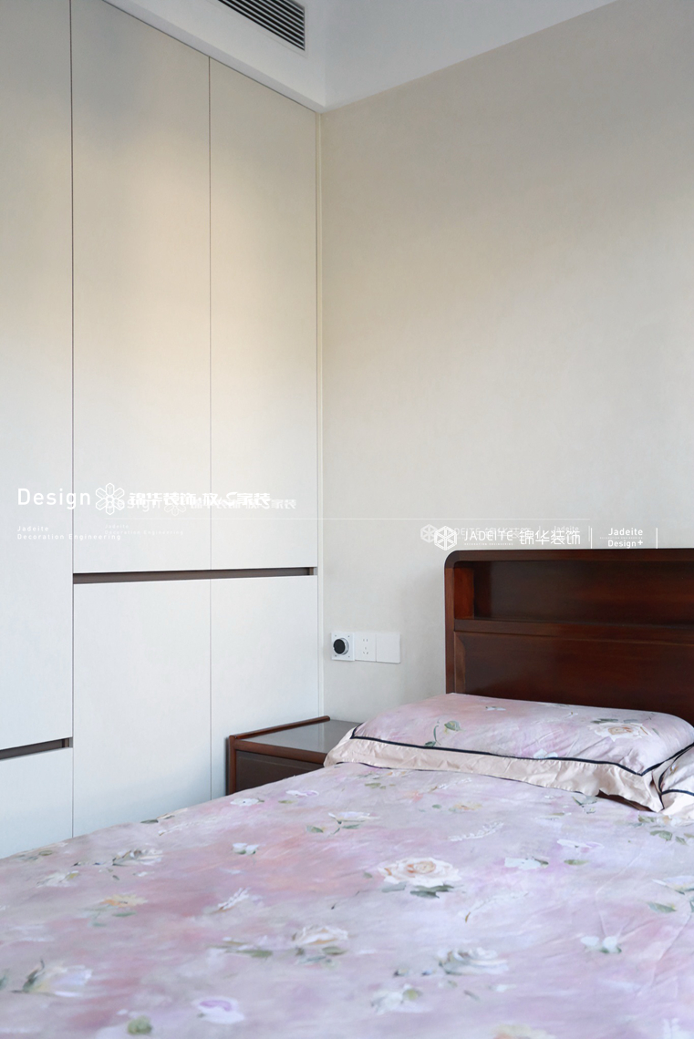 意式轻奢-保集蓝郡-三室两厅两卫-149平-装修实景图装修-三室两厅-轻奢