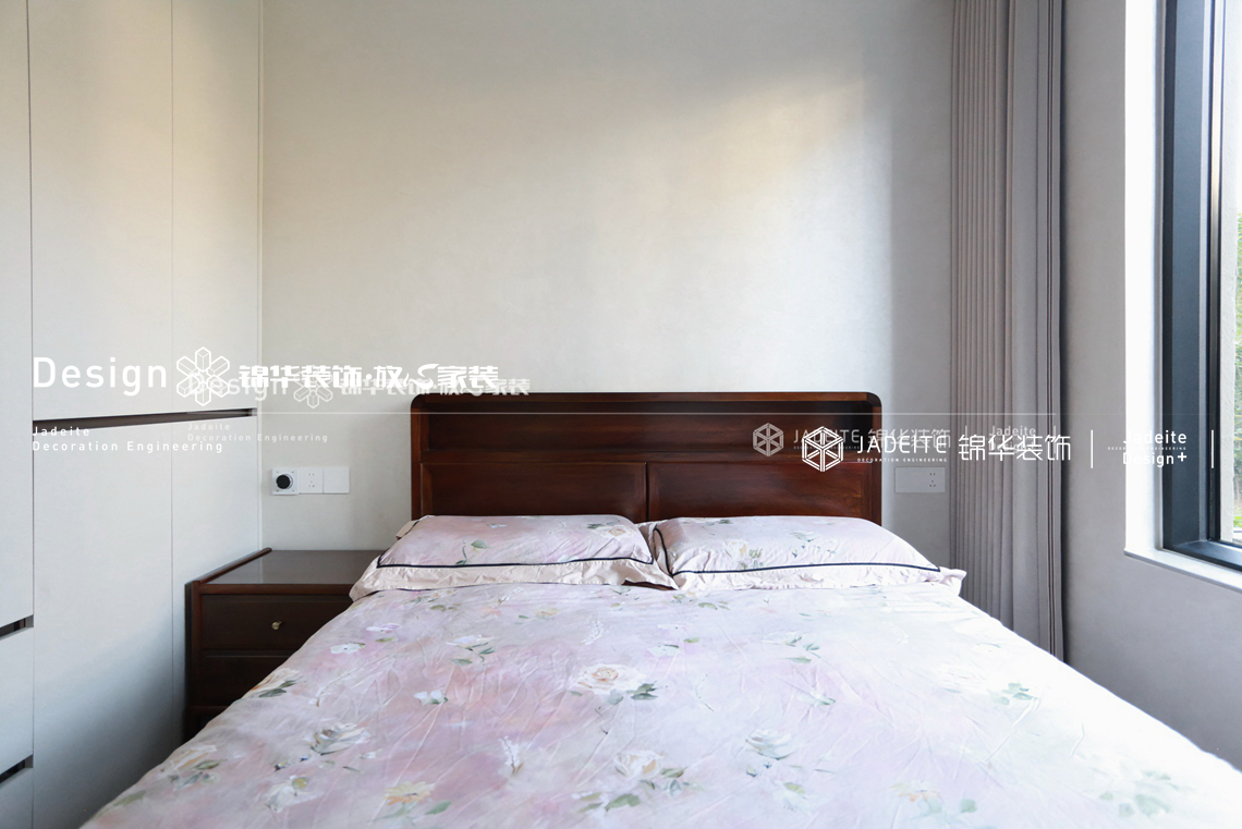 意式轻奢-保集蓝郡-三室两厅两卫-149平-装修实景图装修-三室两厅-轻奢