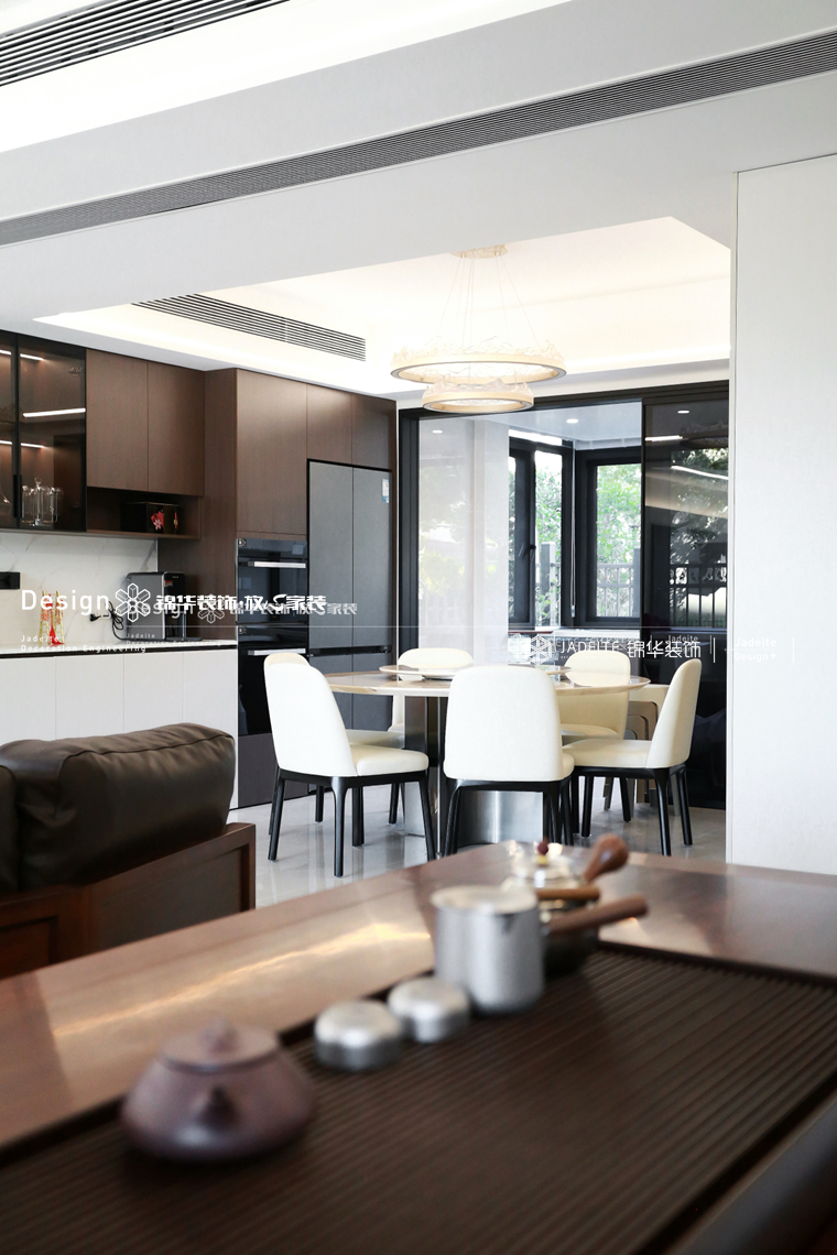 意式轻奢-保集蓝郡-三室两厅两卫-149平-装修实景图装修-三室两厅-轻奢