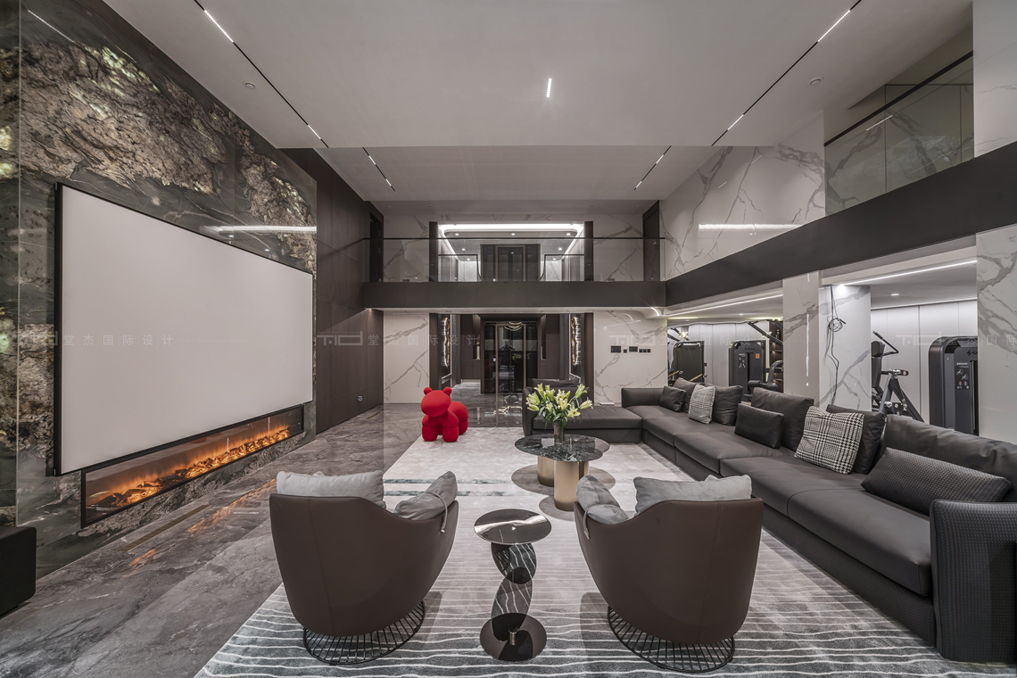 意式轻奢-路劲天御-别墅-1000平-装修实景图装修-别墅-轻奢