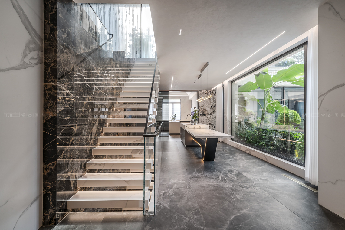 意式轻奢-路劲天御-别墅-1000平-装修实景图装修-别墅-轻奢