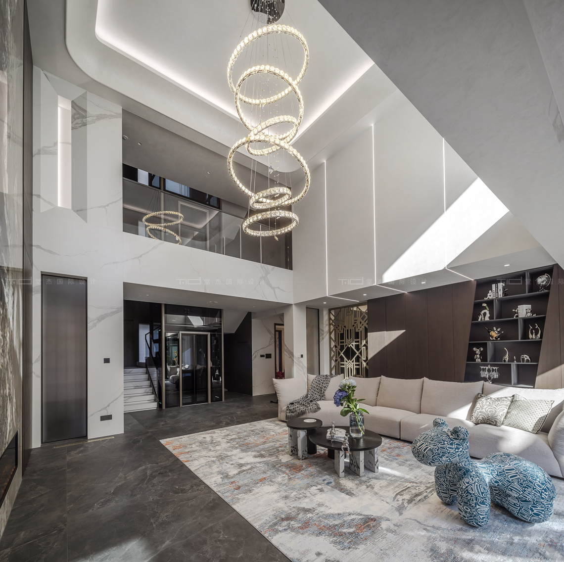 意式轻奢-路劲天御-别墅-1000平-装修实景图装修-别墅-轻奢