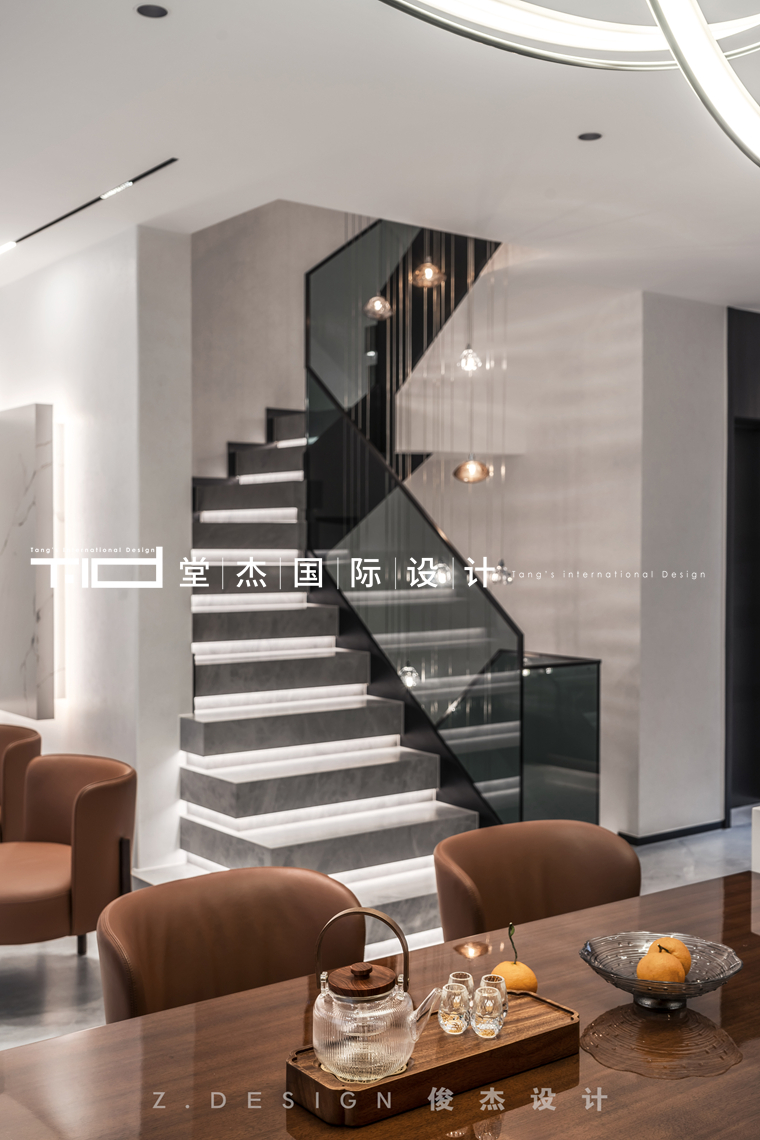 意式轻奢-桃花源-别墅-装修实景图装修-别墅-轻奢