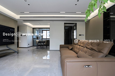 现代简约-氿珑云起-三室两厅两卫-135平-装修实景图