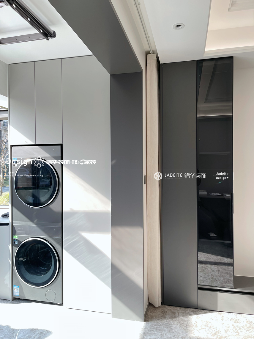 现代简约-恒大御景半岛-四室两厅两卫-140平-装修实景图装修-四室两厅-现代简约