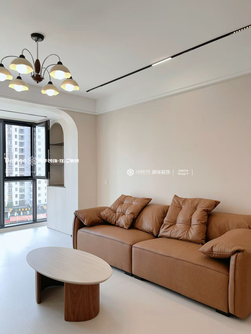 奶油中古-新世纪一号-三室两厅两卫-135平-装修实景图装修-三室两厅-中古