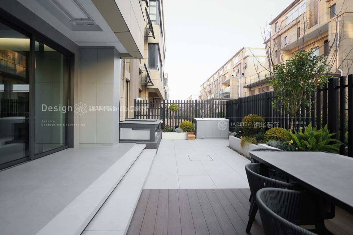 意式轻奢-凤鸣山晓-四室两厅四卫-260平-装修实景图装修-四室两厅-轻奢