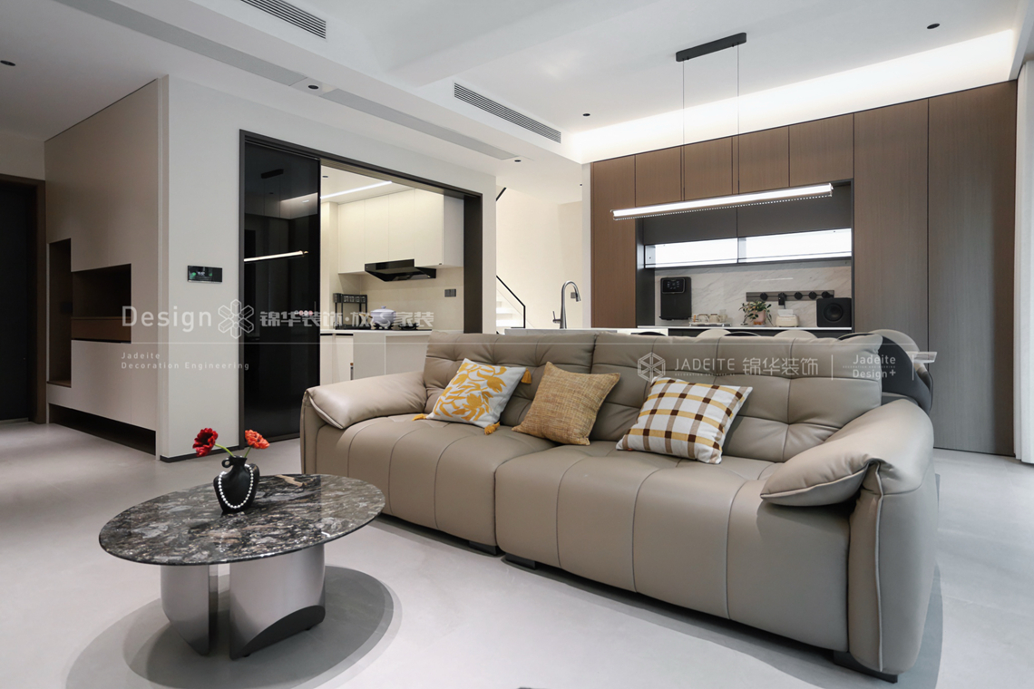 意式轻奢-凤鸣山晓-四室两厅四卫-260平-装修实景图装修-四室两厅-轻奢