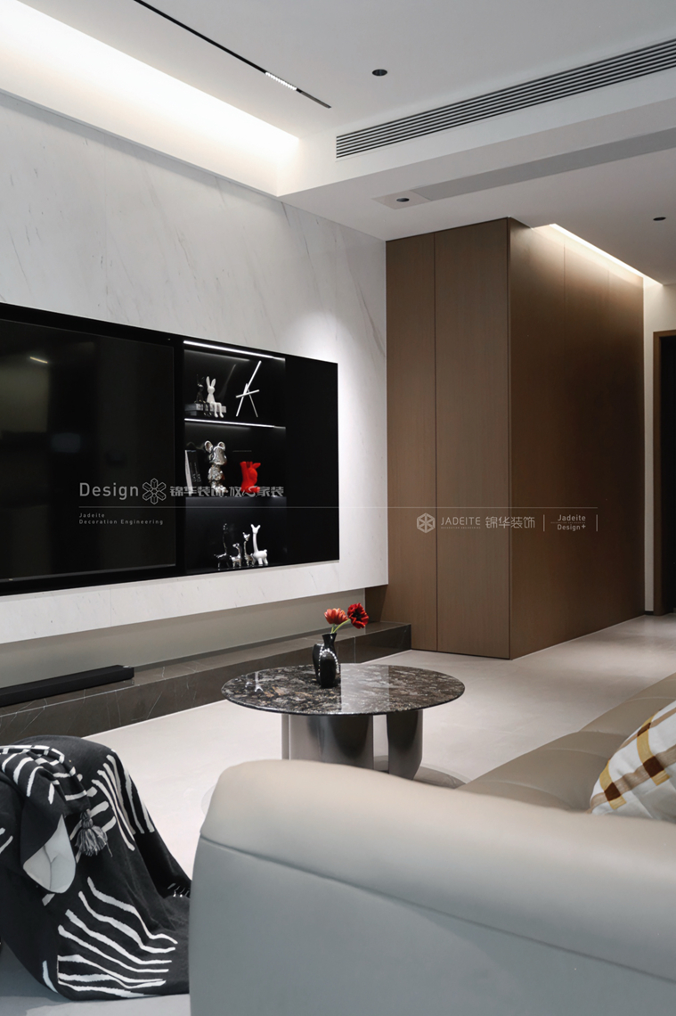 意式轻奢-凤鸣山晓-四室两厅四卫-260平-装修实景图装修-四室两厅-轻奢