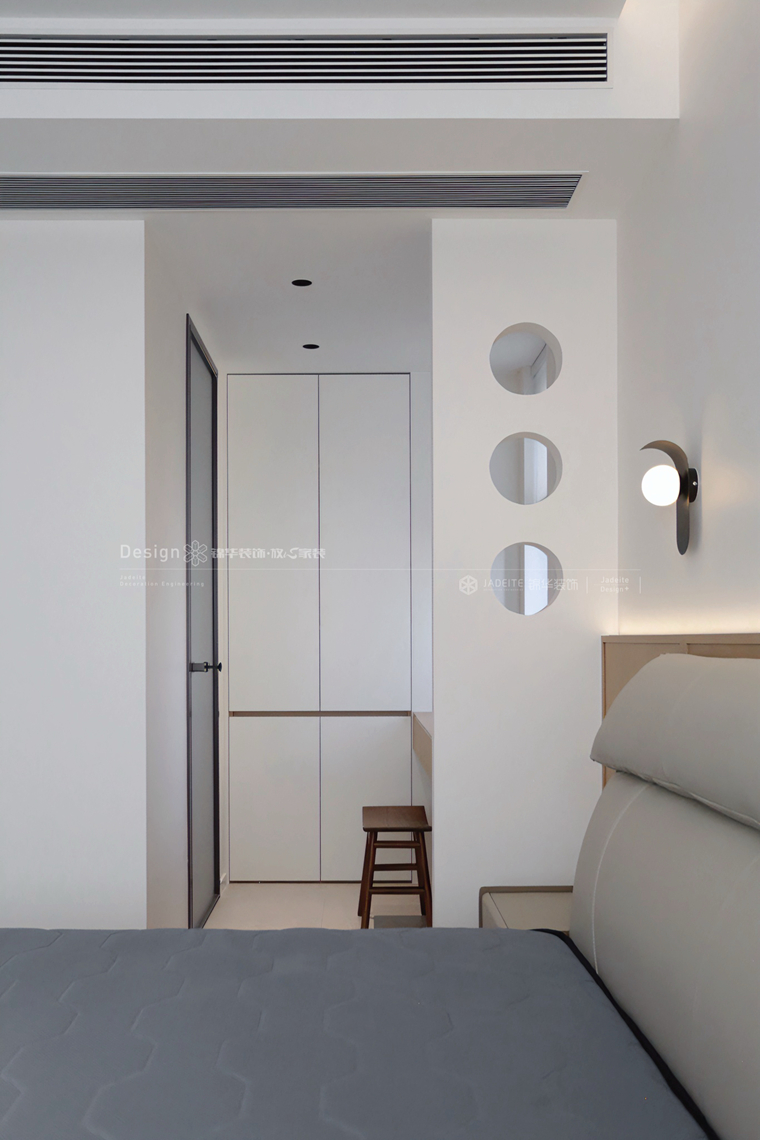 现代原木-氿珑云起-四室两厅两卫-153平-装修实景图装修-四室两厅-现代简约