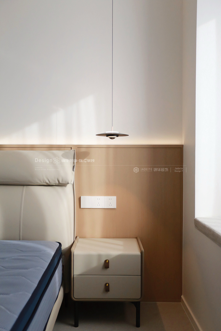 现代原木-氿珑云起-四室两厅两卫-153平-装修实景图装修-四室两厅-现代简约