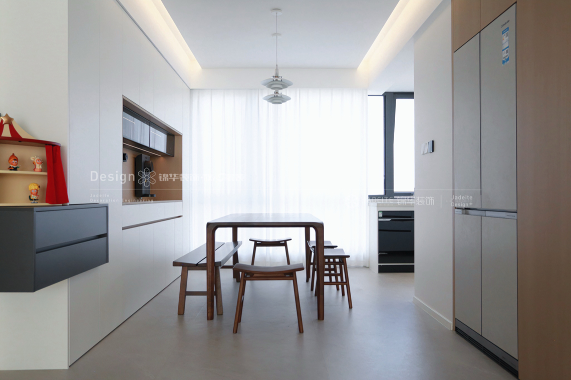 现代原木-氿珑云起-四室两厅两卫-153平-装修实景图装修-四室两厅-现代简约