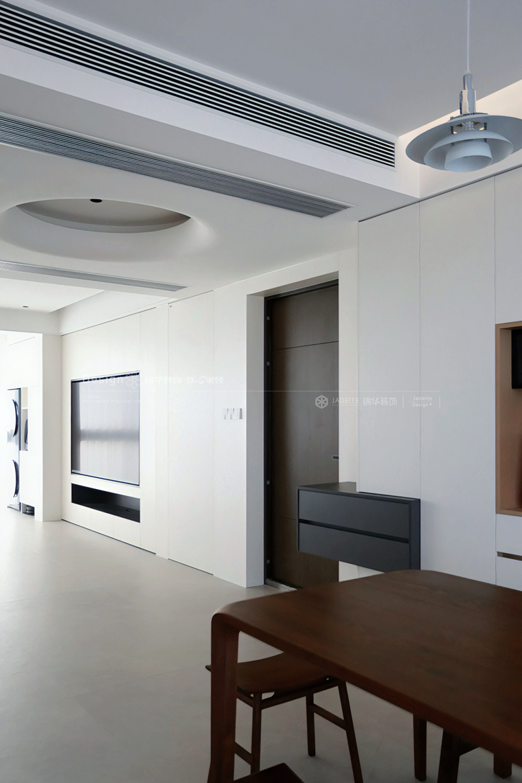 现代原木-氿珑云起-四室两厅两卫-153平-装修实景图装修-四室两厅-现代简约