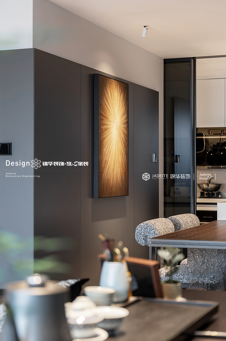 现代轻奢-愉樾天成-三室两厅一厨两卫-132平-装修实景图装修-三室两厅-轻奢