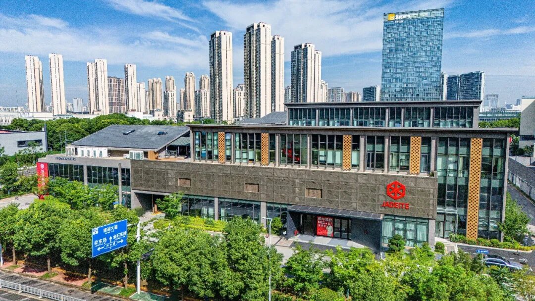 锡城业主福音|锦华装饰全案甄选设计中心8月8日即将荣耀启幕