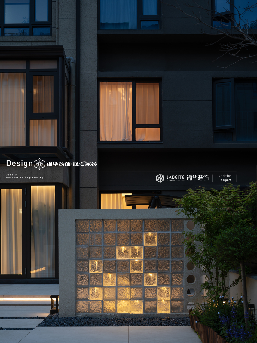 意式轻奢-玺悦珑庭-四室两厅两卫-268平-装修实景图装修-四室两厅-轻奢