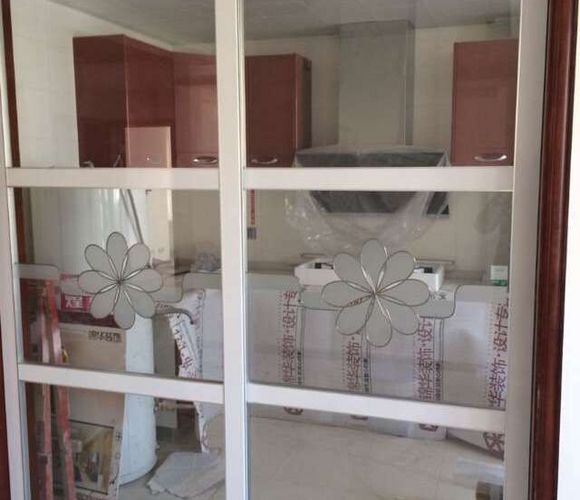 白玻加太阳花—厨房玻璃