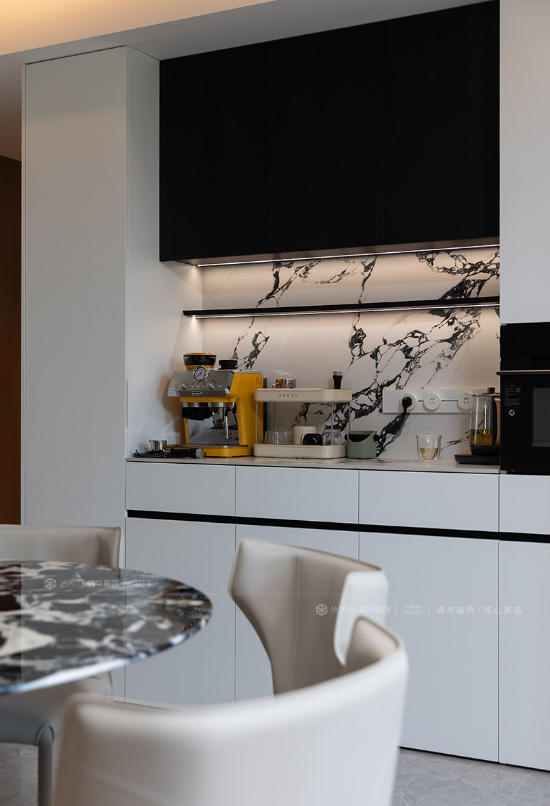 现代简约-官山望160㎡- 四室两厅装修案例装修-四室两厅-现代简约