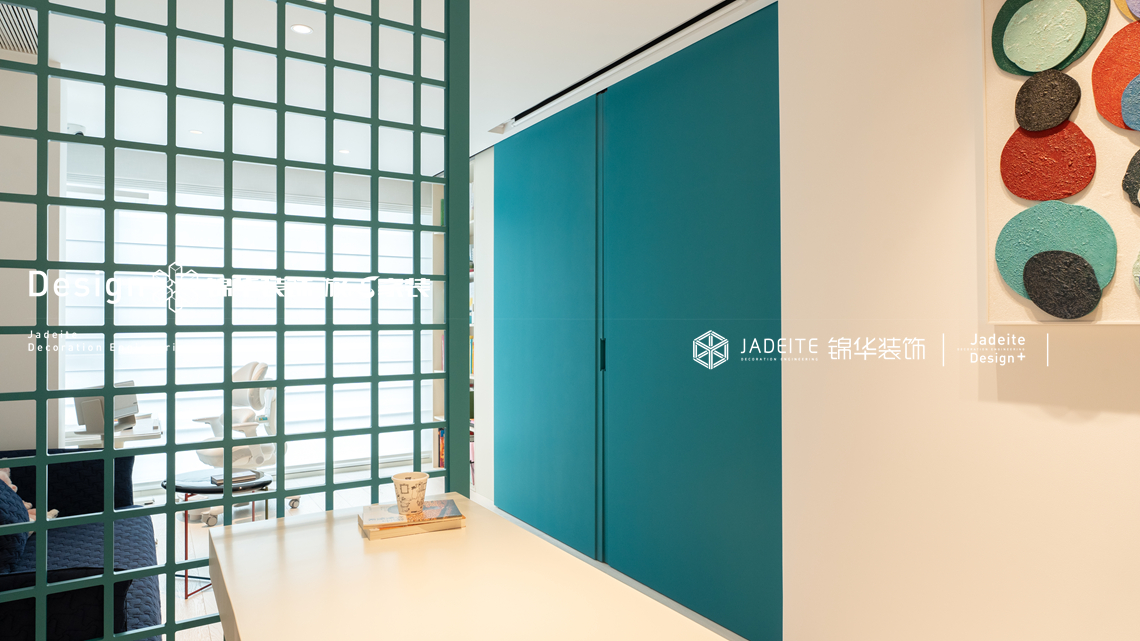 现代包豪斯-中信泰富玖著-三室两厅复式-150平-装修实景图装修-三室两厅-现代简约